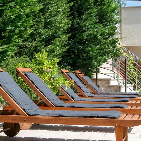 Dita-1 By Interhome *