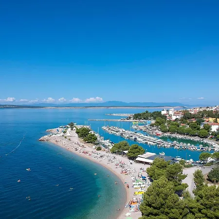 Dita-1 By Interhome *