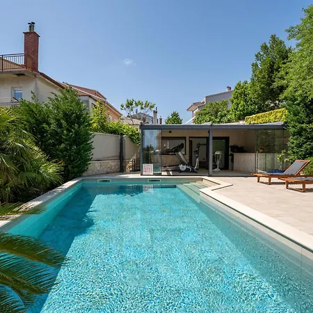 Appartamento Dita-1 By Interhome