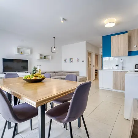 Dita-1 By Interhome Crikvenica