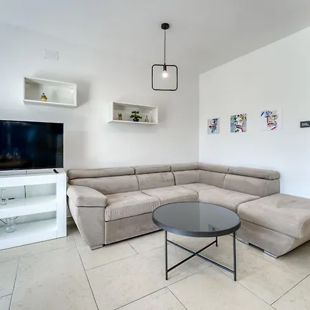 Dita-1 By Interhome Apartman